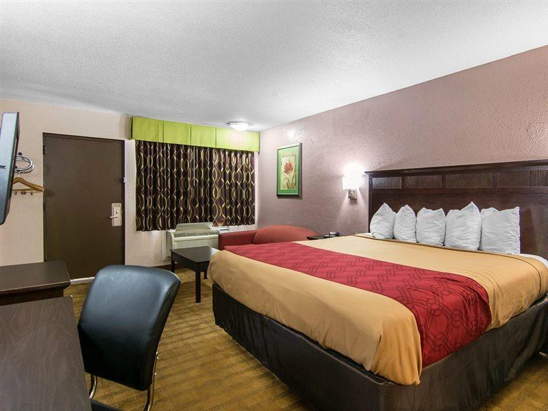 Econo Lodge Weldon - Roanoke Rapids Eksteriør billede