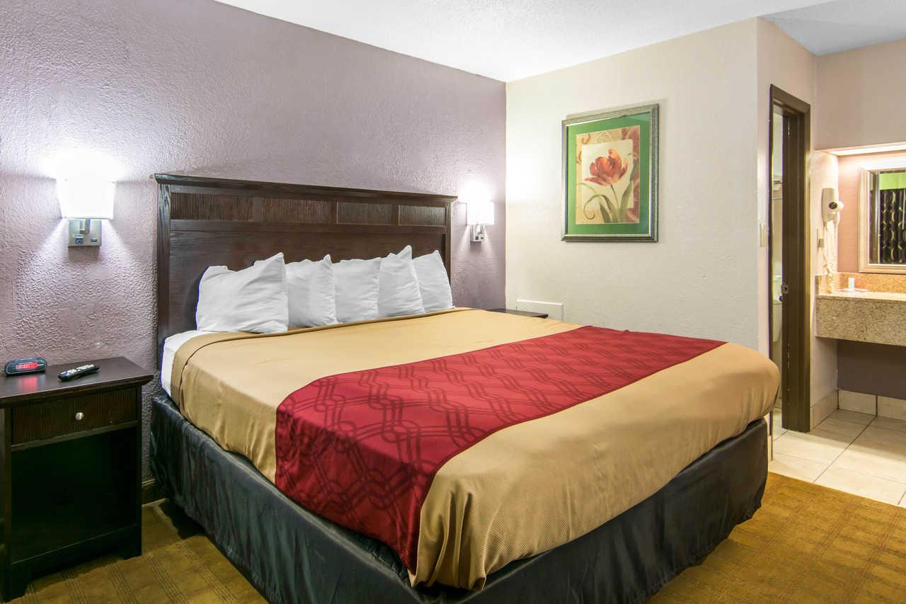 Econo Lodge Weldon - Roanoke Rapids Eksteriør billede