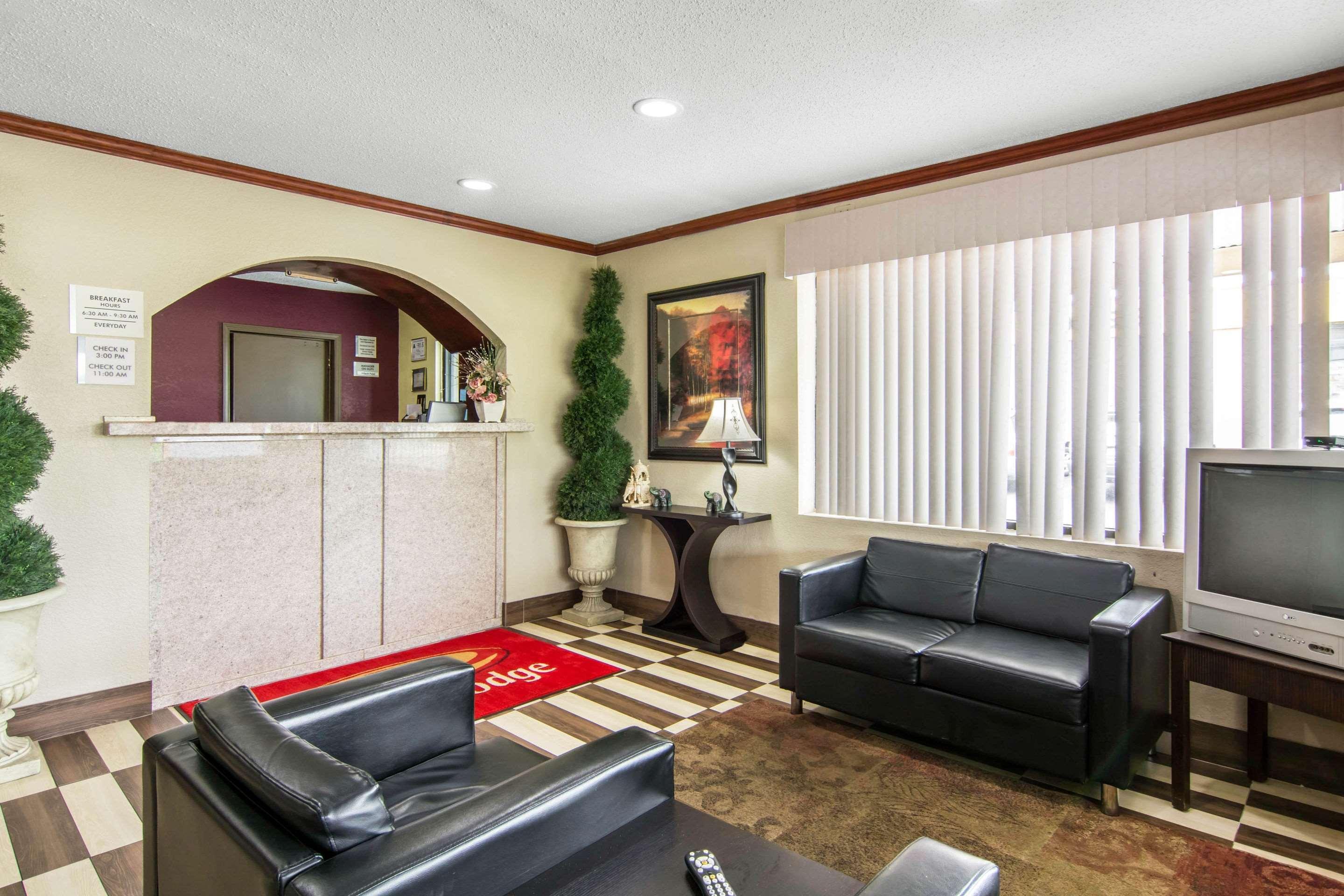Econo Lodge Weldon - Roanoke Rapids Eksteriør billede