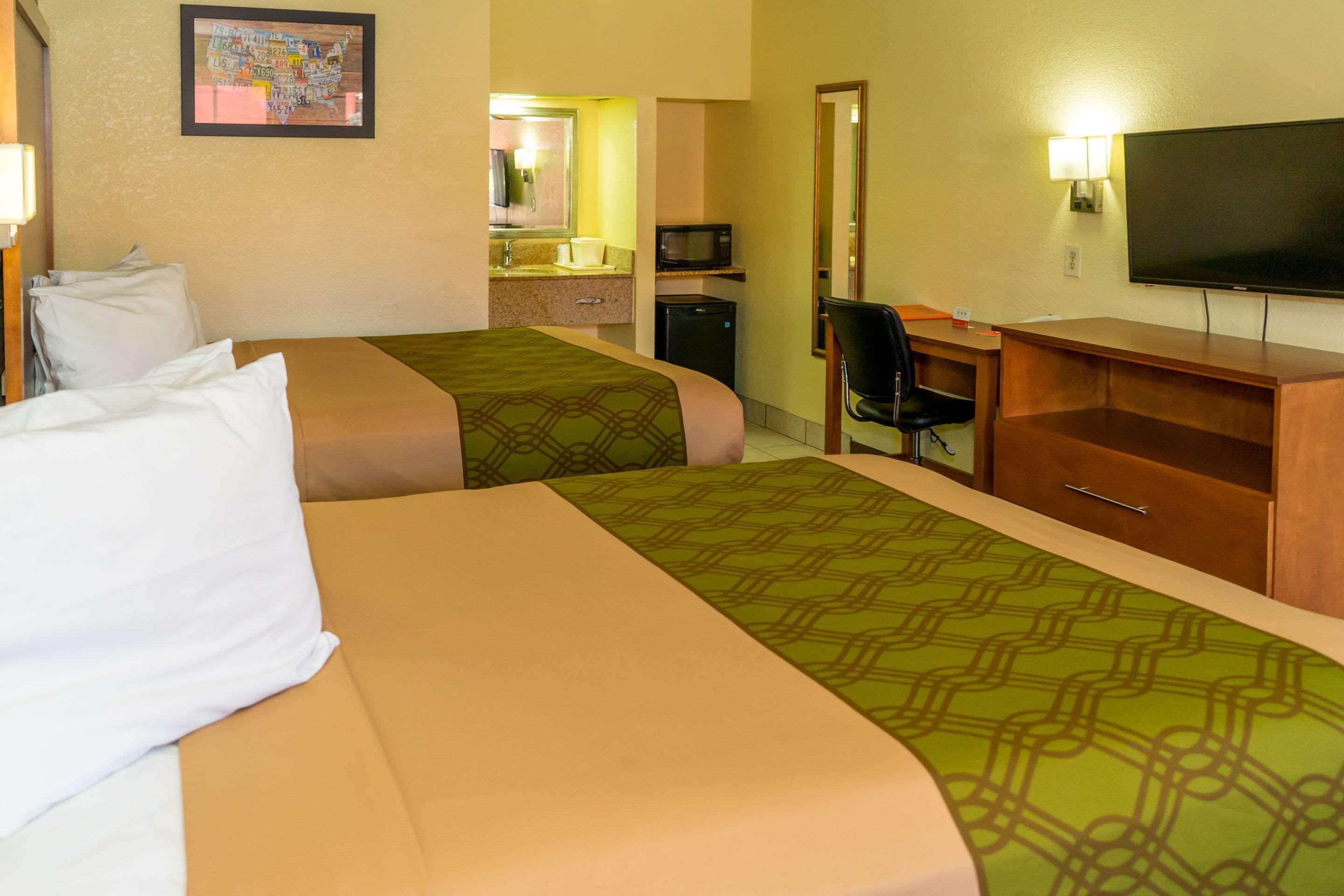 Econo Lodge Weldon - Roanoke Rapids Eksteriør billede