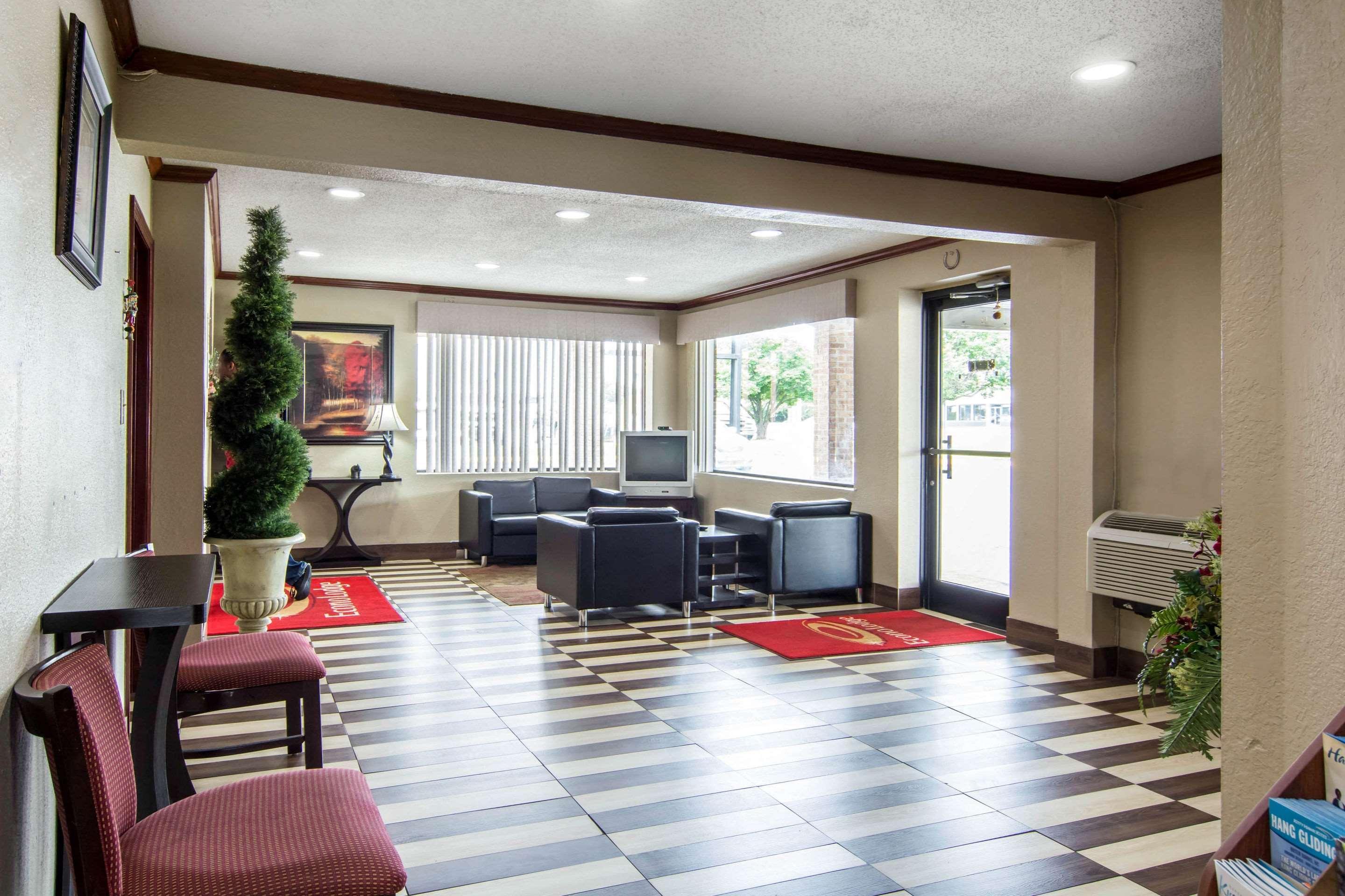 Econo Lodge Weldon - Roanoke Rapids Eksteriør billede